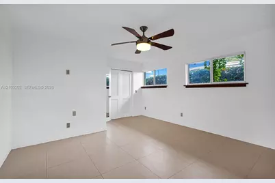 181 NW 41st St #1, Miami, FL 33127 - Photo 12