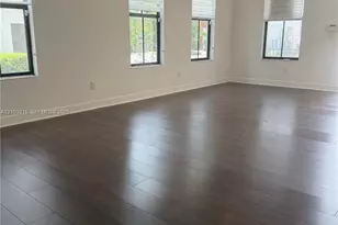 8478 NW 52nd St, Doral, FL 33166 - Photo 14
