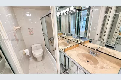 16909 N Bay Rd #718, Sunny Isles Beach, FL 33160 - Photo 10