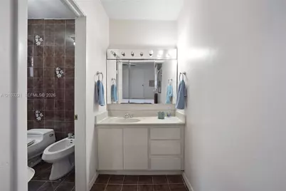 20 Tamiami Canal Rd, Miami, FL 33144 - Photo 28