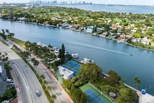 5401 Collins Ave, Miami Beach, FL 33140 - Photo 36