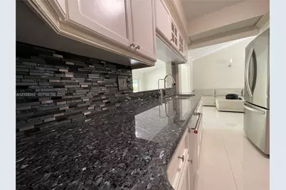 6129 SW 28th St, Miami, FL 33155 - Photo 16