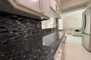 6129 SW 28th St, Miami, FL 33155 - Photo 16