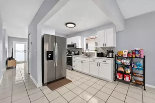 6528 W 22nd Ln, Hialeah, FL 33016 - Photo 8