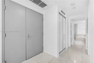 488 NE 18th St, Miami, FL 33132 - Photo 36