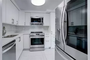 1541 Brickell Ave, Miami, FL 33129 - Photo 14