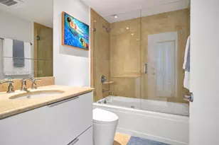 901 Brickell Key Blvd, Miami, FL 33131 - Photo 32