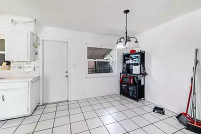 7330 Tropicana St, Miramar, FL 33023 - Photo 8