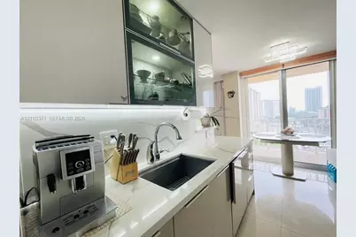 290 174th St #1118, Sunny Isles Beach, FL 33160 - Photo 12