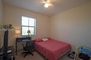 532 SE 34th Terrace, Homestead, FL 33033 - Photo 10