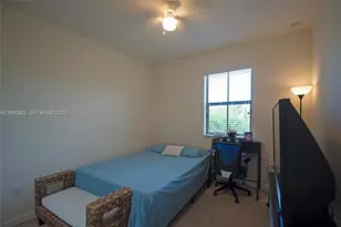 532 SE 34th Terrace, Homestead, FL 33033 - Photo 12