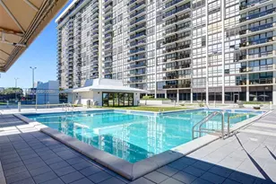 600 NE 36th St, Miami, FL 33137 - Photo 40