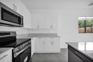 13855 SW 261st St, Miami, FL 33032 - Photo 14