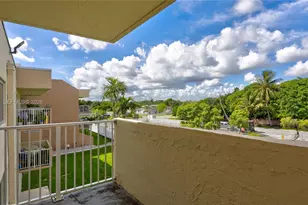 10300 Coral Wy, Miami, FL 33165 - Photo 10