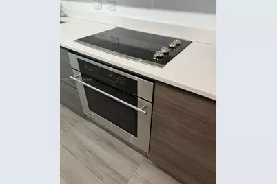 1100 S Miami Ave #2306, Miami, FL 33130 - Photo 4