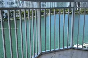 18081 Biscayne Blvd, Aventura, FL 33160 - Photo 4
