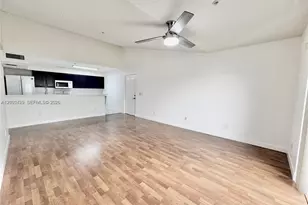 9905 Westwood Dr, Tamarac, FL 33321 - Photo 6