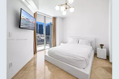 350 S Miami Ave #2304, Miami, FL 33130 - Photo 12