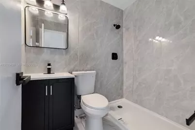 642 SW 10th Ave, Miami, FL 33130 - Photo 10