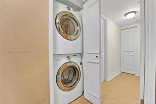 2000 Towerside Terrace, Miami, FL 33138 - Photo 22