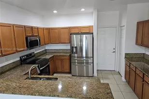 9216 SW 227th Ln, Cutler Bay, FL 33190 - Photo 16