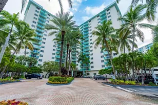 3801 S Ocean Dr, Hollywood, FL 33019 - Photo 2