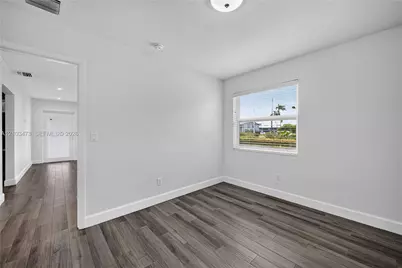 7353 SW 23rd St #Front, Miami, FL 33155 - Photo 14