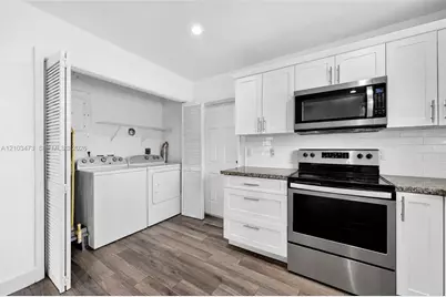7353 SW 23rd St #Front, Miami, FL 33155 - Photo 10