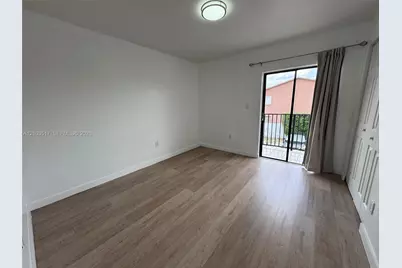 324 W 74th Pl #6, Hialeah, FL 33014 - Photo 14