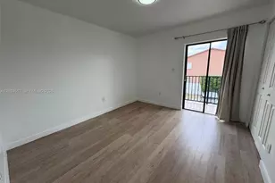 324 W 74th Pl, Hialeah, FL 33014 - Photo 14