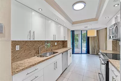 2000 Towerside Ter #301, Miami, FL 33138 - Photo 1