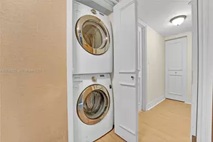 2000 Towerside Terrace, Miami, FL 33138 - Photo 6