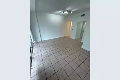 7545 E Treasure Dr #1A, North Bay Village, FL 33141 - Photo 2