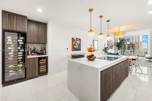 851 NE 1st Ave, Miami, FL 33132 - Photo 10