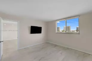3703 NE 166th St, North Miami Beach, FL 33160 - Photo 24