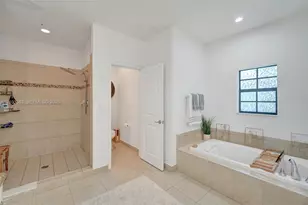 4419 Hidden Harbour Terrace, Dania Beach, FL 33312 - Photo 50