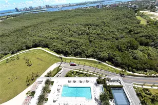 2411 Laguna Cir, North Miami, FL 33181 - Photo 14