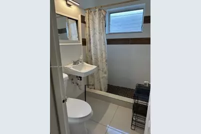 7720 Harding Ave #12, Miami Beach, FL 33141 - Photo 6