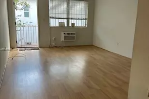 7720 Harding Ave, Miami Beach, FL 33141 - Photo 4