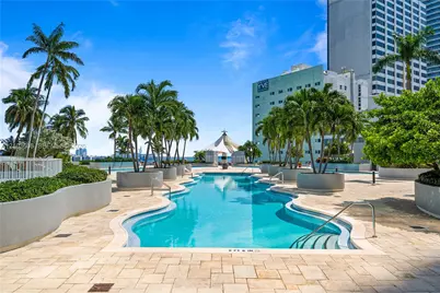 244 Biscayne Blvd #4308, Miami, FL 33132 - Photo 40