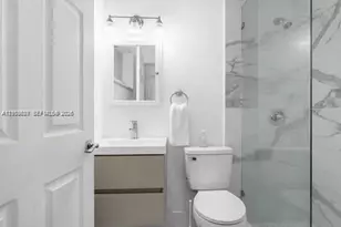 435 NW 15th St, Florida City, FL 33034 - Photo 14