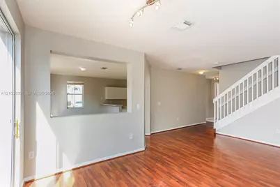 13866 SW 274th Ter, Homestead, FL 33032 - Photo 2