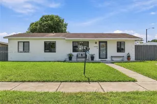 10762 SW 145th St, Miami, FL 33176 - Photo 2