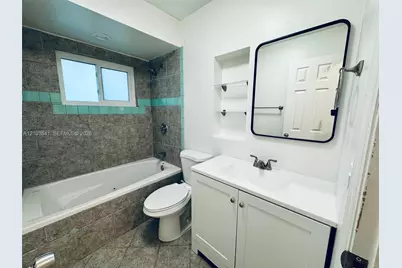 3980 N 67th Ave, Hollywood, FL 33024 - Photo 14