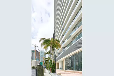 300 Biscayne Boulevard Way #5205W, Miami, FL 33131 - Photo 50