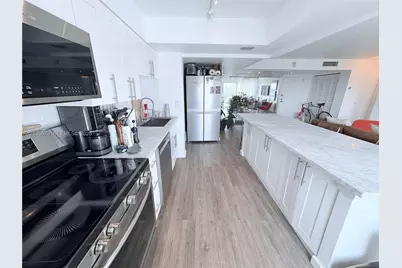 1300 Alton Rd #10B, Miami Beach, FL 33139 - Photo 6