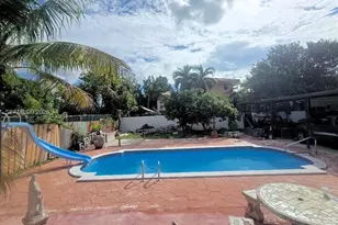 2395 NW 30th St, Miami, FL 33142 - Photo 10