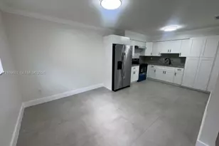 1010 NW 32nd Pl, Miami, FL 33125 - Photo 1