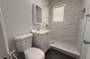 3040 NW 27th St, Miami, FL 33142 - Photo 12