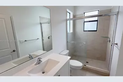 20610 NE 2nd Ct, Miami, FL 33179 - Photo 10